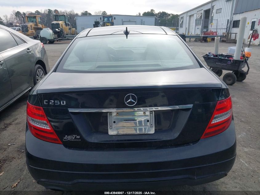 2013 Mercedes-Benz C 250 VIN: WDDGJ4HB8DG047806 Lot: 43945007