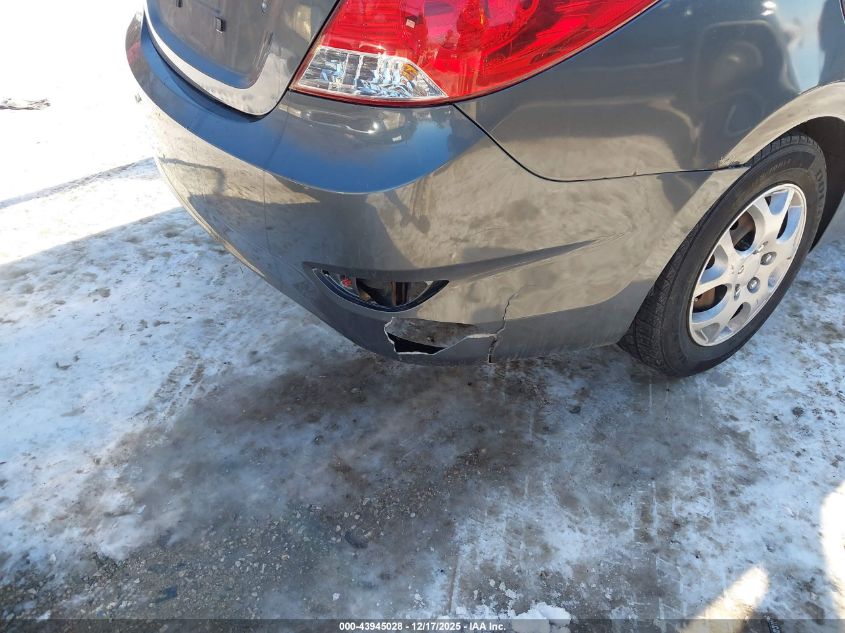 2013 Hyundai Accent Gls VIN: KMHCT4AE1DU413772 Lot: 43945028