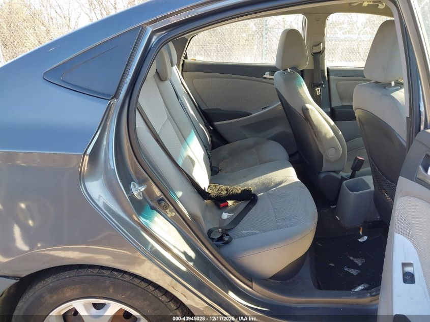 2013 Hyundai Accent Gls VIN: KMHCT4AE1DU413772 Lot: 43945028