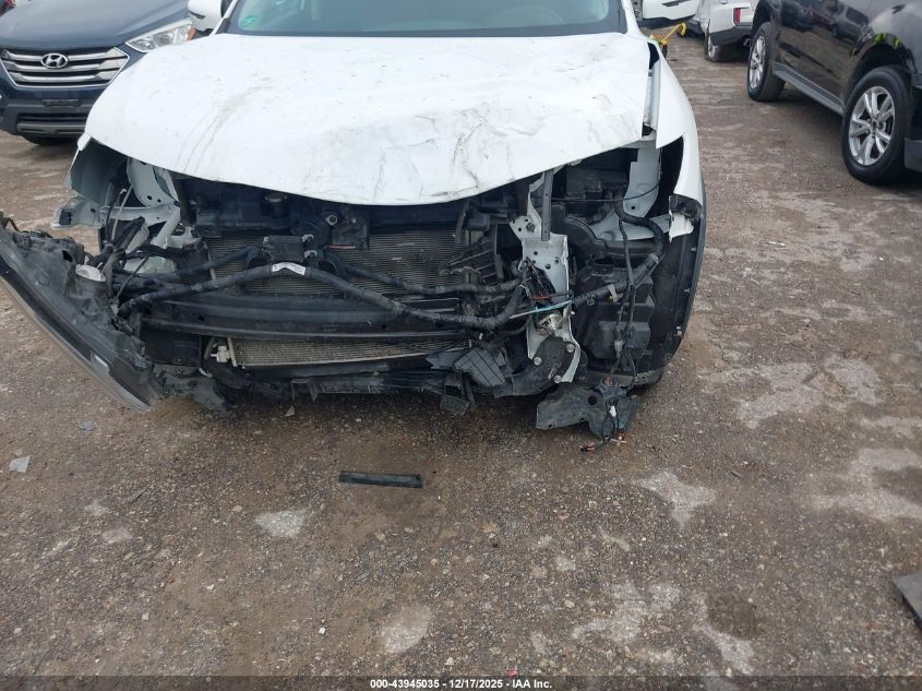 2017 Nissan Rogue S VIN: KNMAT2MT5HP592459 Lot: 43945035