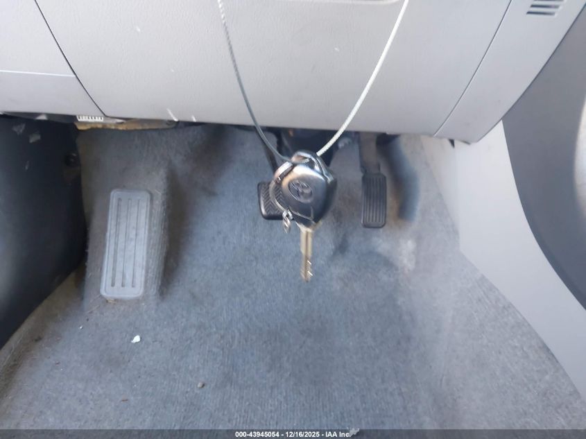 2011 Toyota Rav4 VIN: 2T3BF4DV8BW083728 Lot: 43945054