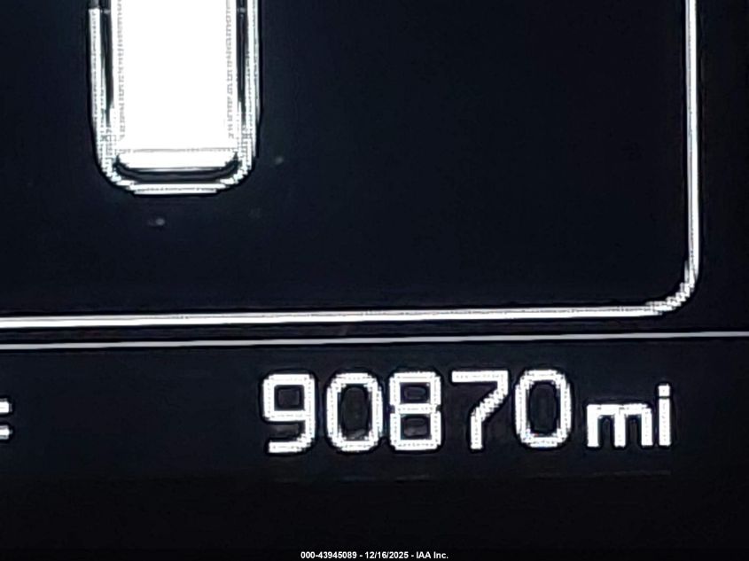 2018 Kia Sorento 2.4L Lx VIN: 5XYPG4A32JG347125 Lot: 43945089