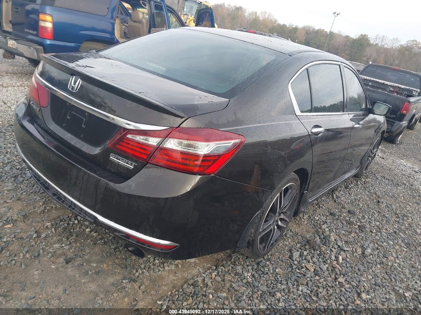 1HGCR2F10HA131841 2017 HONDA ACCORD photo no. 4