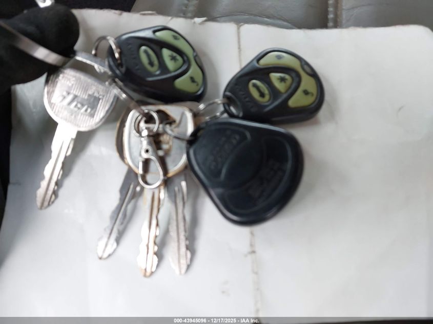 2004 Hummer H2 VIN: 5GRGN23U34H122142 Lot: 43945096