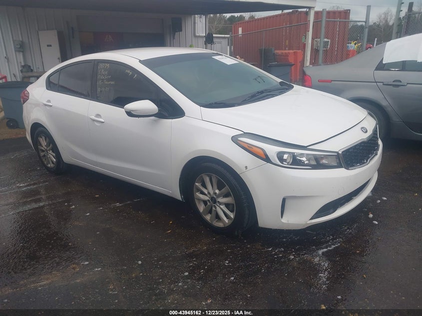 3KPFL4A7XHE011773 2017 Kia Forte Lx auction photo 1