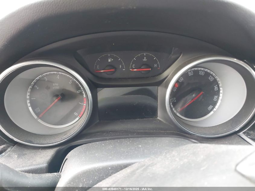 2018 Buick Regal Sportback Essence VIN: W04GP6SX0J1125948 Lot: 43945171