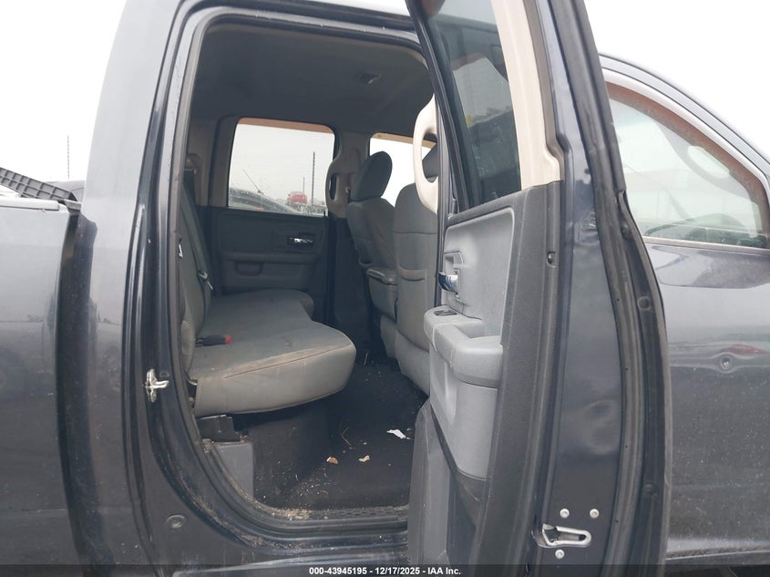 2013 RAM 1500 auction photo 8