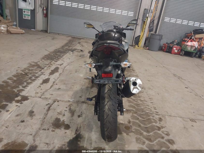 2025 Kawasaki Ex500 VIN: ML5EXGG14SDA51664 Lot: 43945200