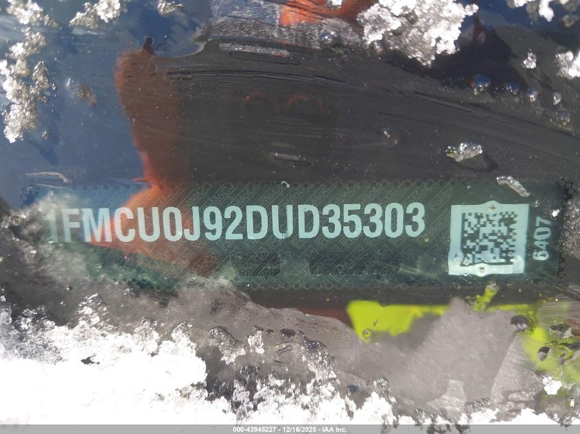 2013 Ford Escape Titanium VIN: 1FMCU0J92DUD35303 Lot: 43945227