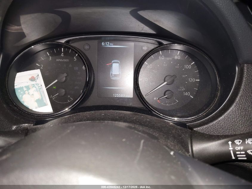 2017 Nissan Rogue S VIN: JN8AT2MT3HW385949 Lot: 43945242