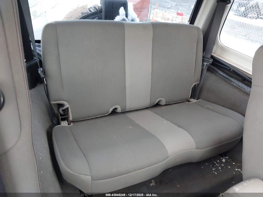 2003 Jeep Wrangler Sahara VIN: 1J4FA59S73P326036 Lot: 43945249