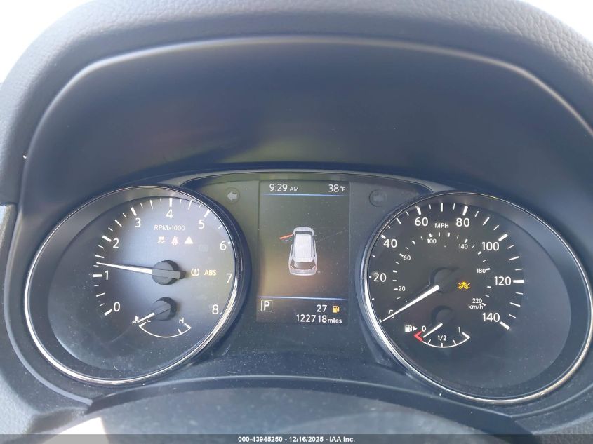 2018 Nissan Rogue S VIN: JN8AT2MT0JW460662 Lot: 43945250