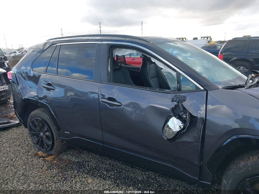 TOYOTA RAV4 HYBRID - zdjęcie 20