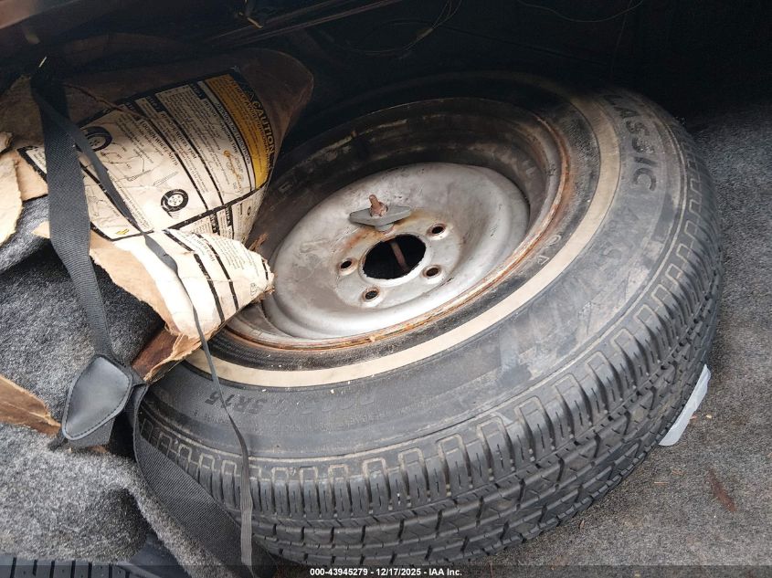 1994 Chevrolet Caprice Classic VIN: 1G1BL52W6RR123415 Lot: 43945279