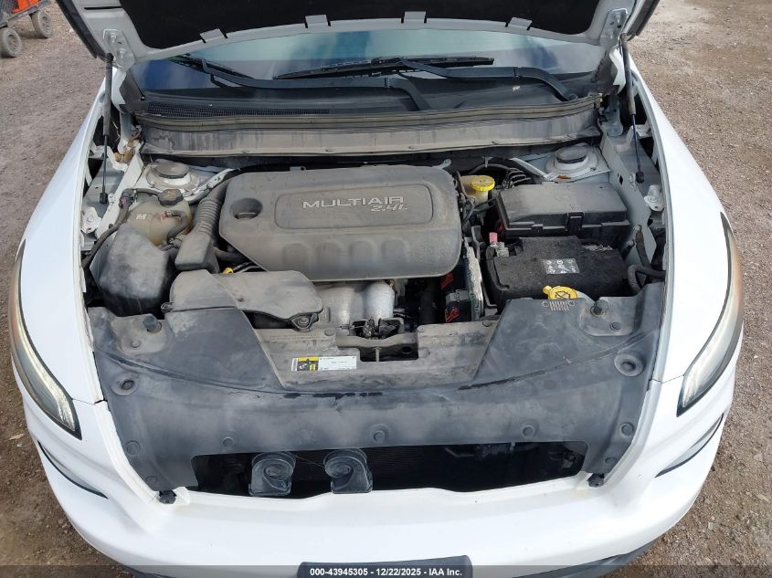 2017 Jeep Cherokee Latitude Fwd VIN: 1C4PJLCB8HW527402 Lot: 43945305