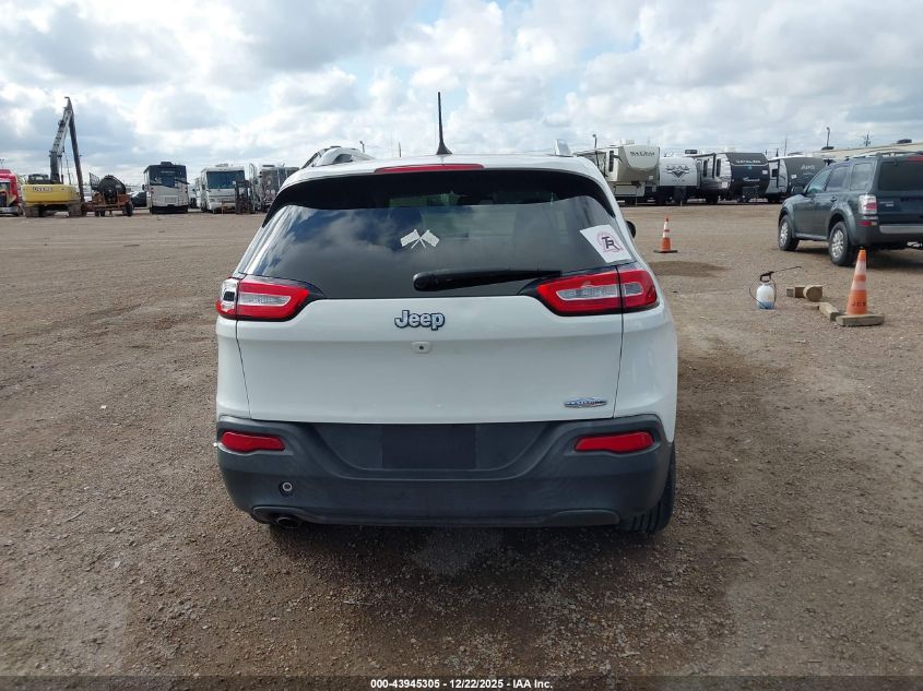 2017 Jeep Cherokee Latitude Fwd VIN: 1C4PJLCB8HW527402 Lot: 43945305