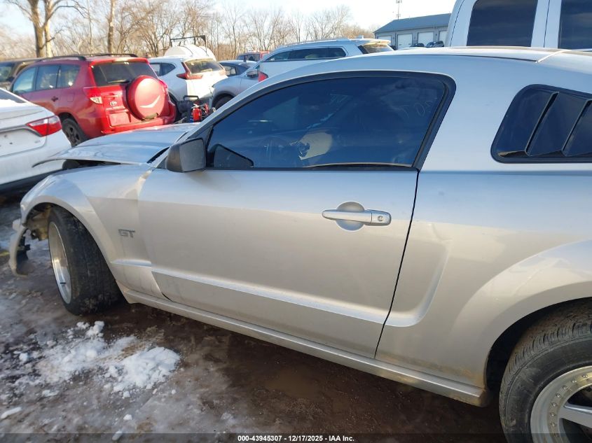 2006 Ford Mustang Gt VIN: 1ZVHT82H465254198 Lot: 43945307