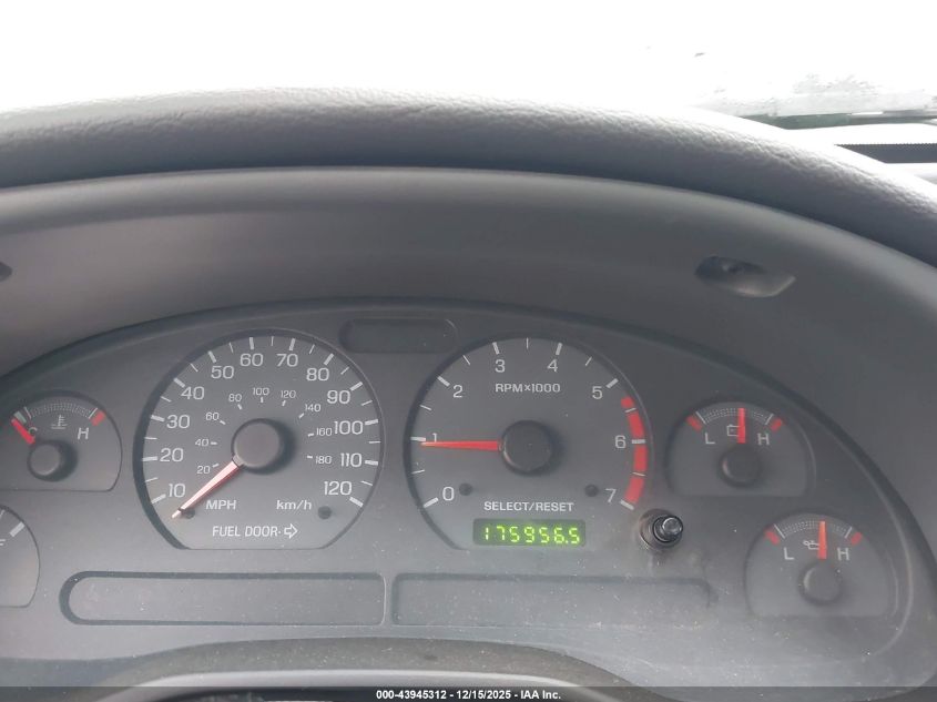 2002 Ford Mustang VIN: 1FAFP40492F146869 Lot: 43945312