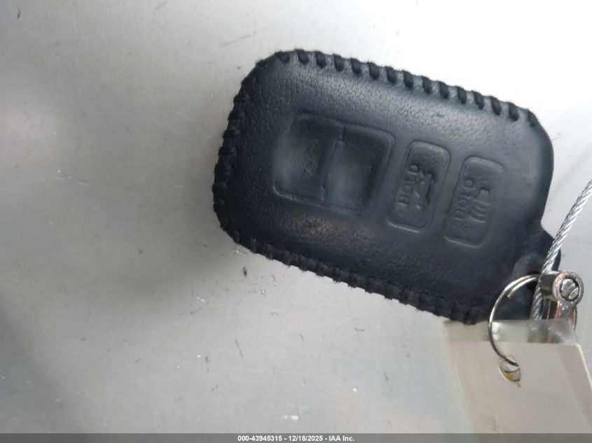 2018 Toyota Highlander Limited Platinum VIN: 5TDDZRFH0JS813488 Lot: 43945315