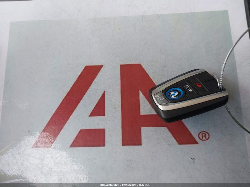 2015 BMW I3 Base W/Range Extender VIN: WBY1Z4C54FV503324 Lot: 43945326