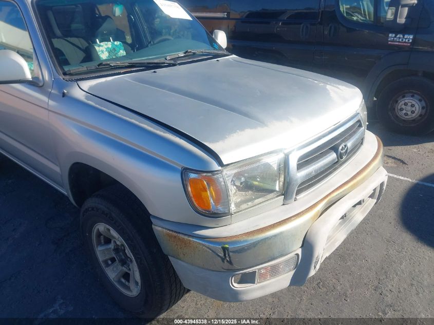 2000 Toyota 4Runner Sr5 V6 VIN: JT3GN86R9Y0180082 Lot: 43945338