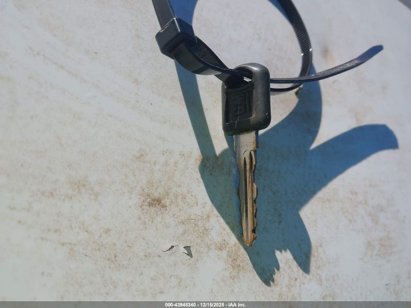 1995 Chevrolet Gmt-400 C1500 VIN: 1GCEC19K2SE125028 Lot: 43945340