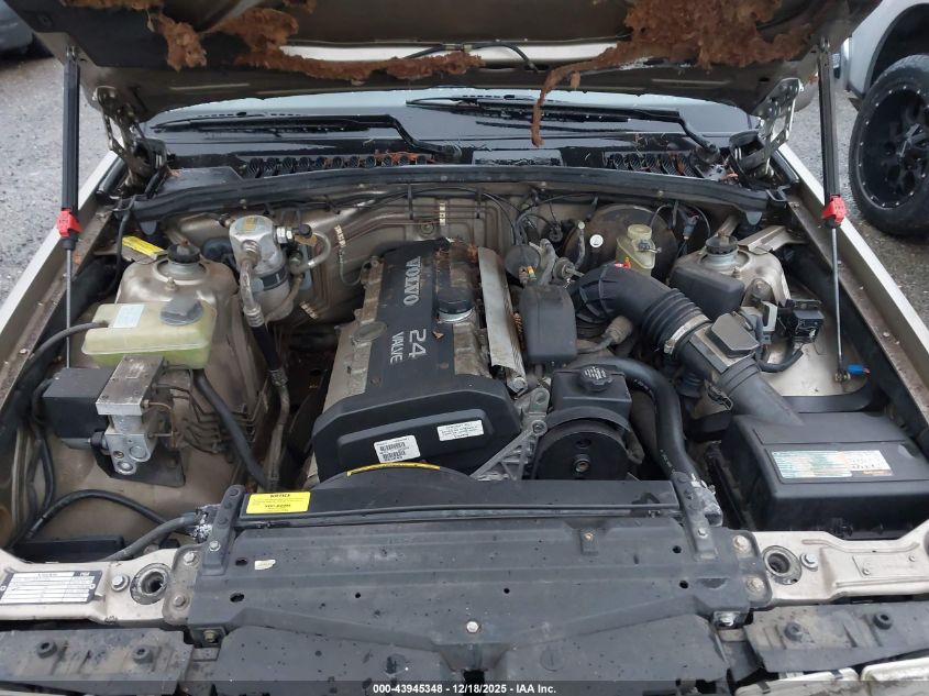 1994 Volvo 960 VIN: YV1KS9504R0041058 Lot: 43945348