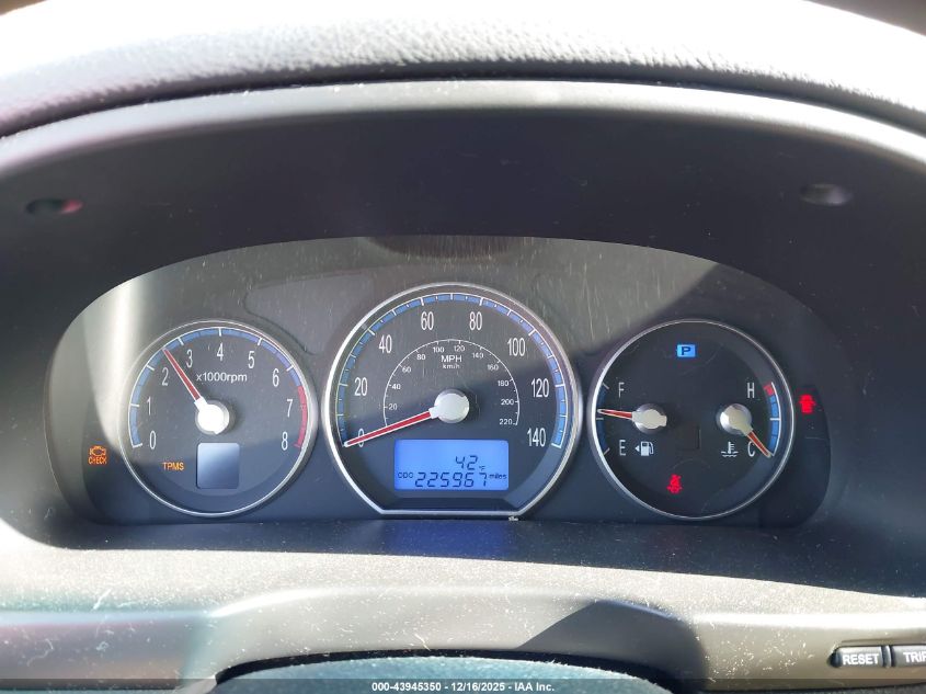 2012 Hyundai Santa Fe Limited V6 VIN: 5XYZK4AG6CG105371 Lot: 43945350