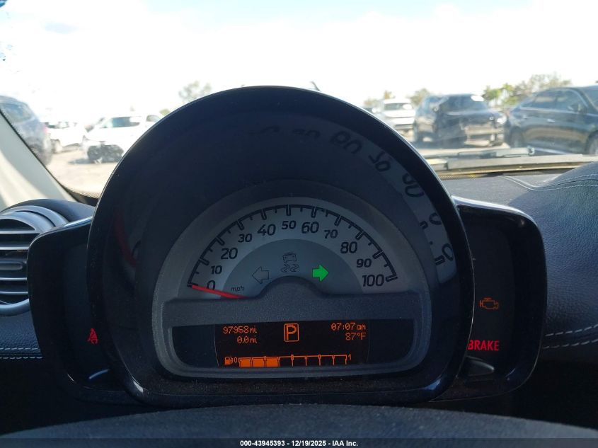 2015 Smart Fortwo Pure VIN: WMEEJ3BA8FK789006 Lot: 43945393