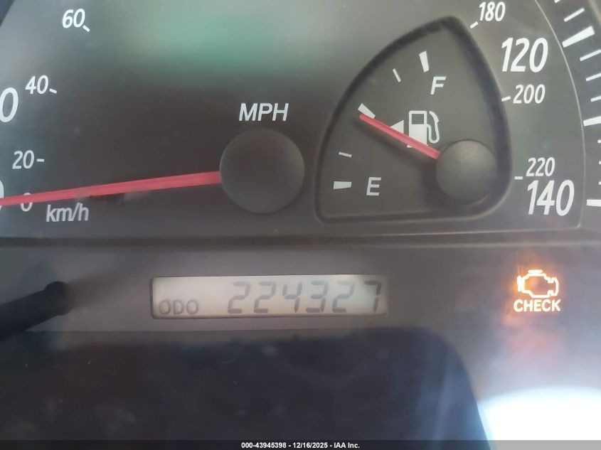 2003 Toyota Camry Le VIN: 4T1BE30K63U725138 Lot: 43945398