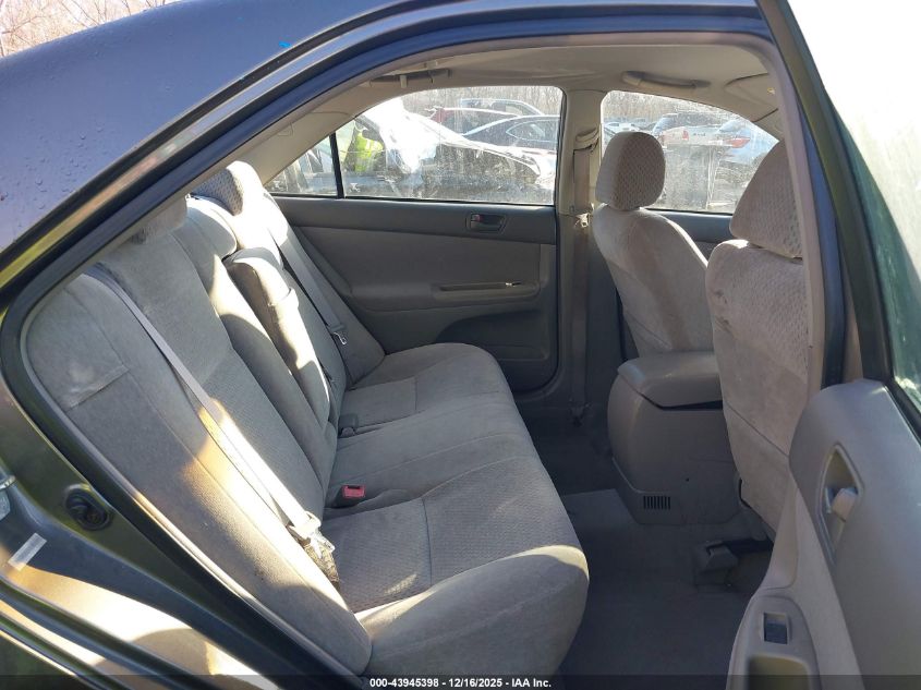 2003 Toyota Camry Le VIN: 4T1BE30K63U725138 Lot: 43945398