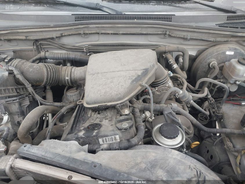 2010 Toyota Tacoma Prerunner VIN: 5TETX4GN9AZ739306 Lot: 43945402