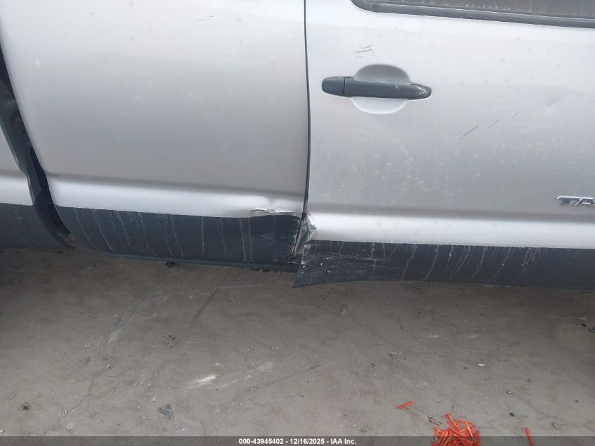 2010 Toyota Tacoma Prerunner VIN: 5TETX4GN9AZ739306 Lot: 43945402