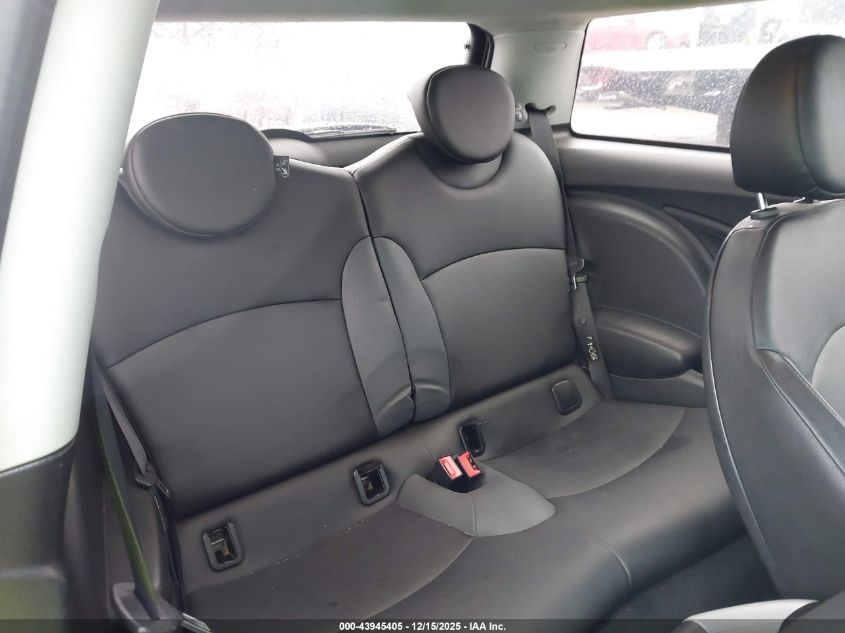 2009 Mini Cooper S VIN: WMWMF73519TW83805 Lot: 43945405