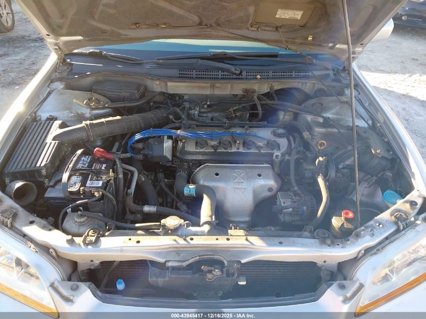 2000 Honda Accord 2.3 Lx VIN: 1HGCG5643YA136680 Lot: 43945417