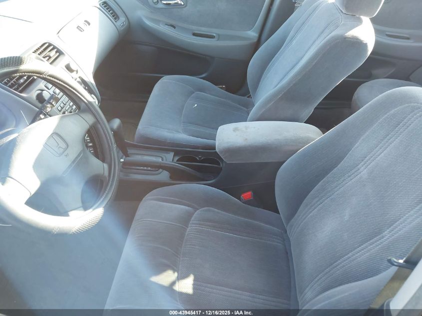 2000 Honda Accord 2.3 Lx VIN: 1HGCG5643YA136680 Lot: 43945417