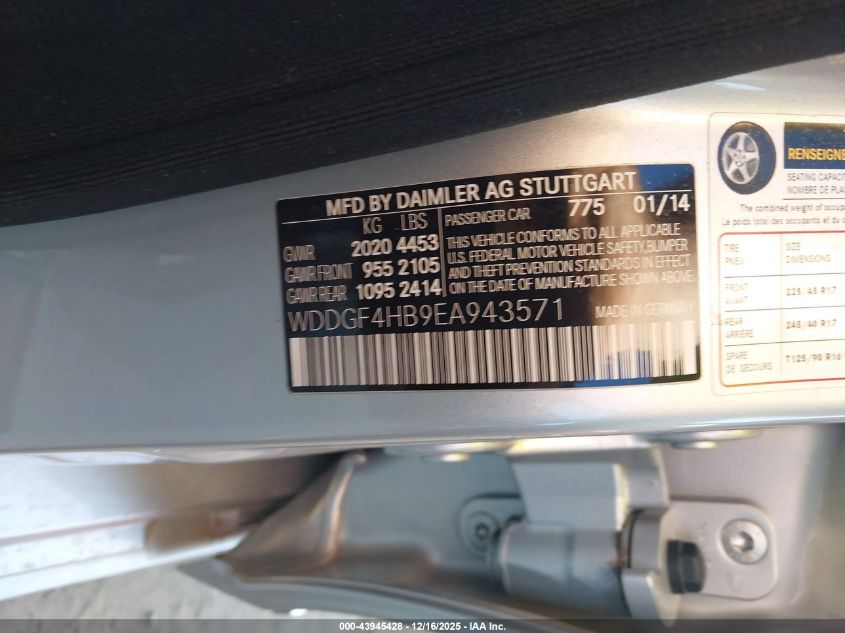 2014 Mercedes-Benz C-Class C 250 Sport VIN: WDDGF4HB9EA943571 Lot: 43945428