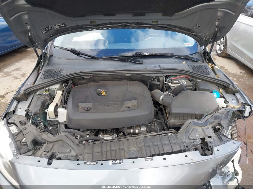 2017 Volvo S60 Inscription T5 Platinum VIN: LYV402HMXHB127115 Lot: 43945432