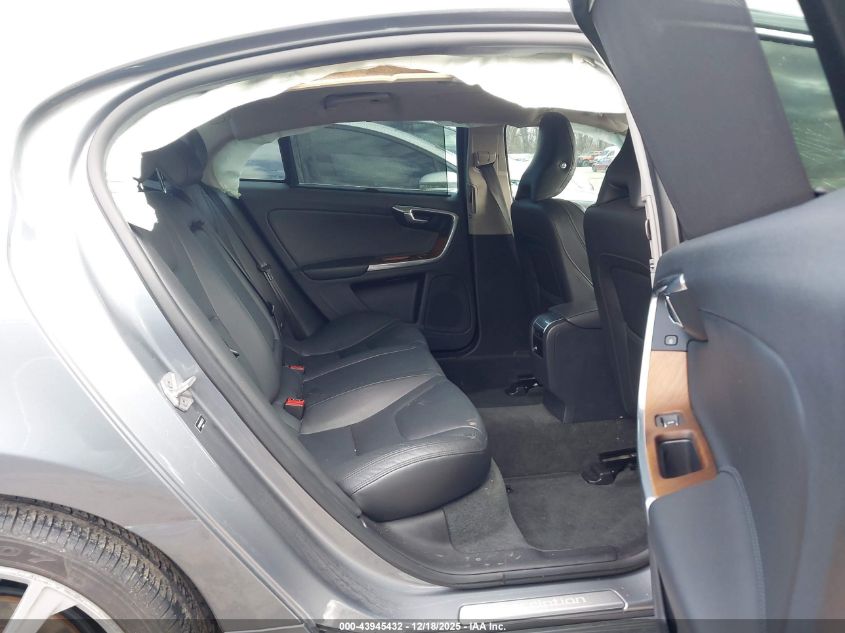 2017 Volvo S60 Inscription T5 Platinum VIN: LYV402HMXHB127115 Lot: 43945432