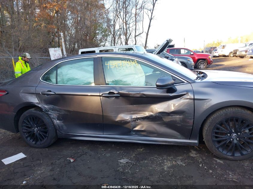 2020 Toyota Camry Se/Se Night Shade VIN: 4T1G11AKXLU940462 Lot: 43945439