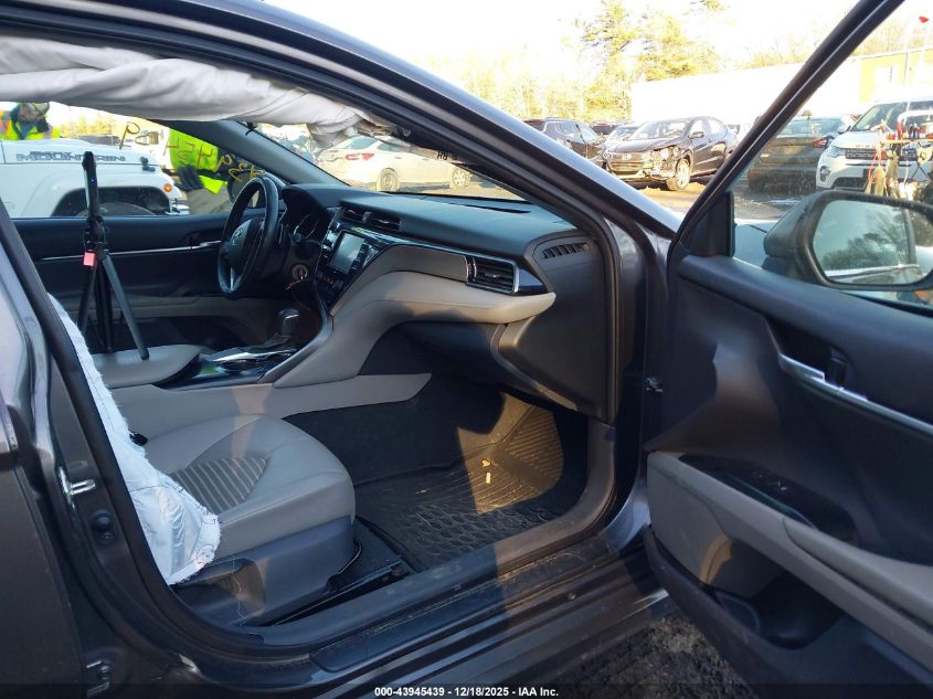 2020 Toyota Camry Se/Se Night Shade VIN: 4T1G11AKXLU940462 Lot: 43945439