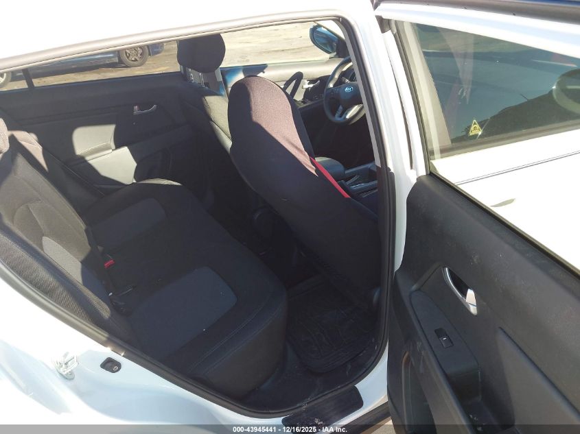 2014 Kia Sportage Lx VIN: KNDPB3AC4E7582704 Lot: 43945441