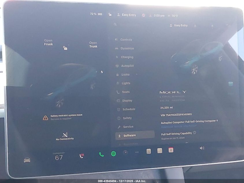 2023 Tesla Model Y Awd/Long Range Dual Motor All-Wheel Drive VIN: 7SAYGDEE0PA145965 Lot: 43945494