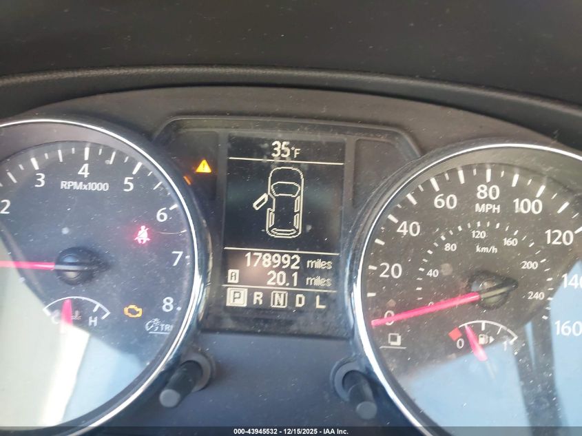 2015 Nissan Rogue Select S VIN: JN8AS5MT7FW669182 Lot: 43945532