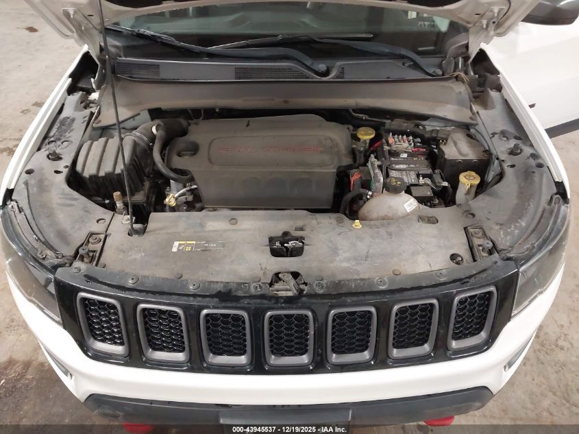 2017 Jeep New Compass Trailhawk 4X4 VIN: 3C4NJDDB9HT675026 Lot: 43945537