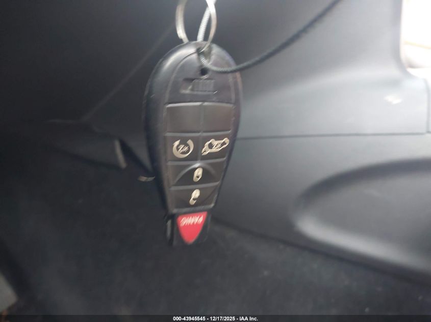 2013 Jeep Grand Cherokee Overland VIN: 1C4RJFCT2DC544288 Lot: 43945545