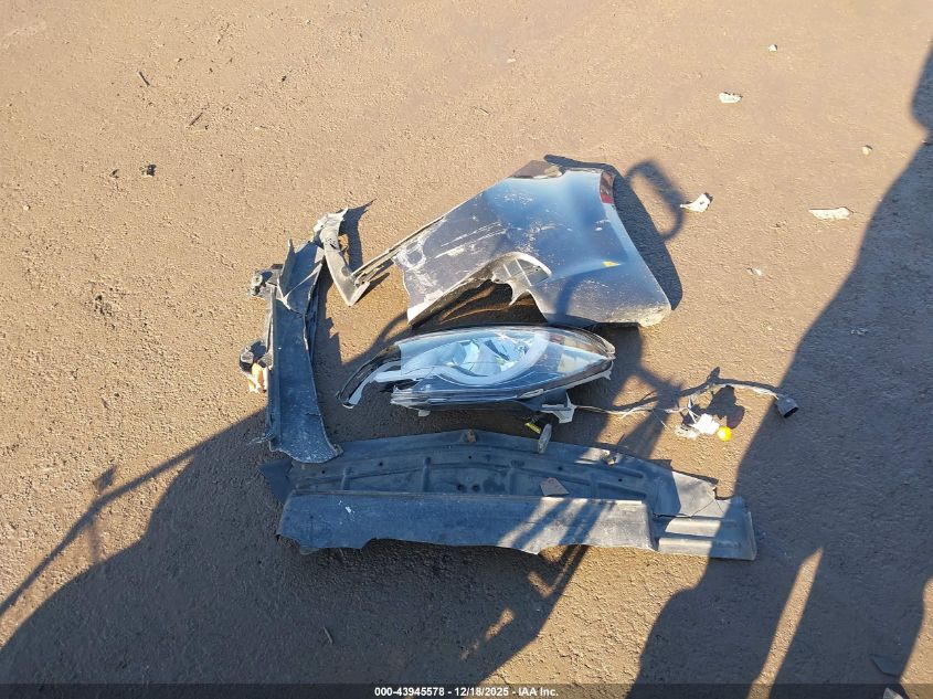 2010 Chevrolet Malibu Ls VIN: 1G1ZB5EBXAF234873 Lot: 43945578