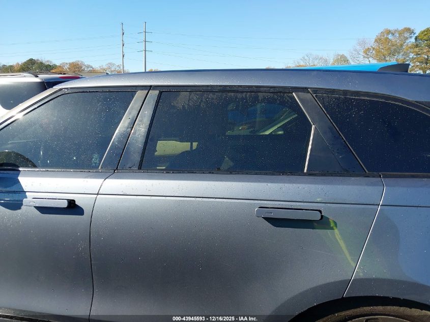 2018 Land Rover Range Rover Velar P380 Se R-Dynamic VIN: SALYL2RV2JA760097 Lot: 43945593