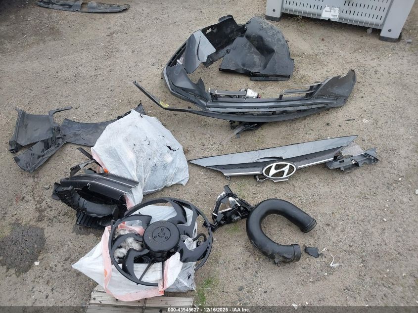 2019 Hyundai Elantra Se VIN: KMHD74LF2KU836274 Lot: 43945627