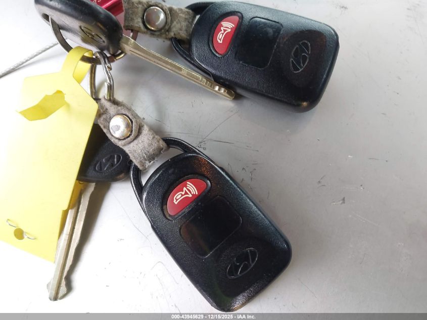 2013 Hyundai Elantra Gls VIN: KMHDH4AE1DU945402 Lot: 43945629